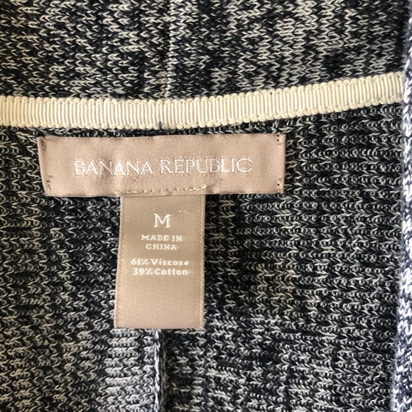 Banana Republic Cardigan - Picture 2 of 4